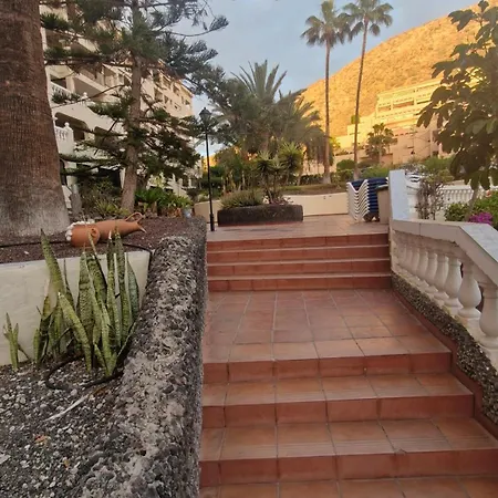 Modern In Castle Harbour 洛斯克里斯蒂亚诺斯